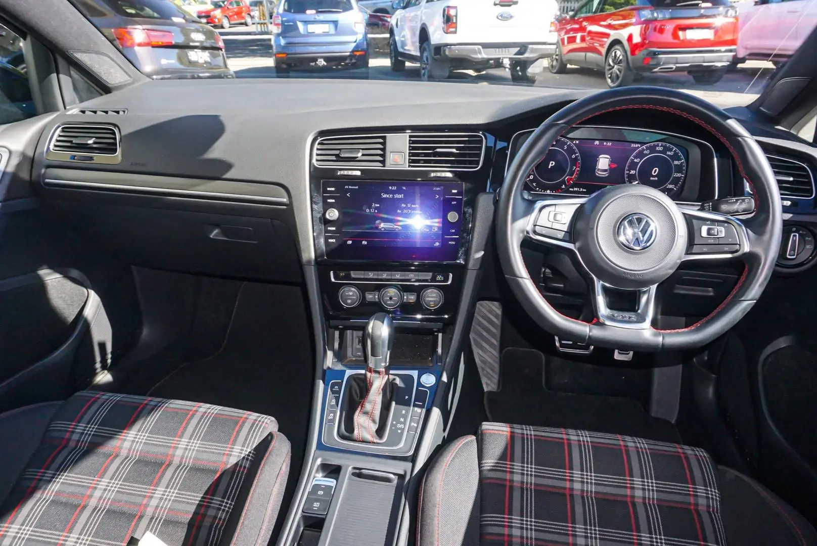 2019 Volkswagen Golf Gallery Image 9