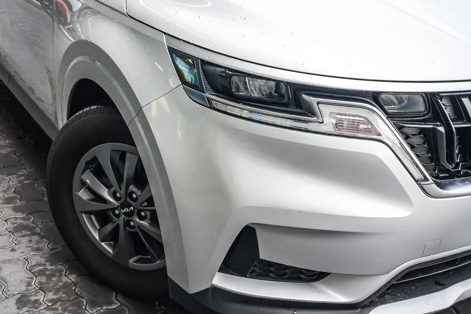2022 Kia Carnival Gallery Image 13
