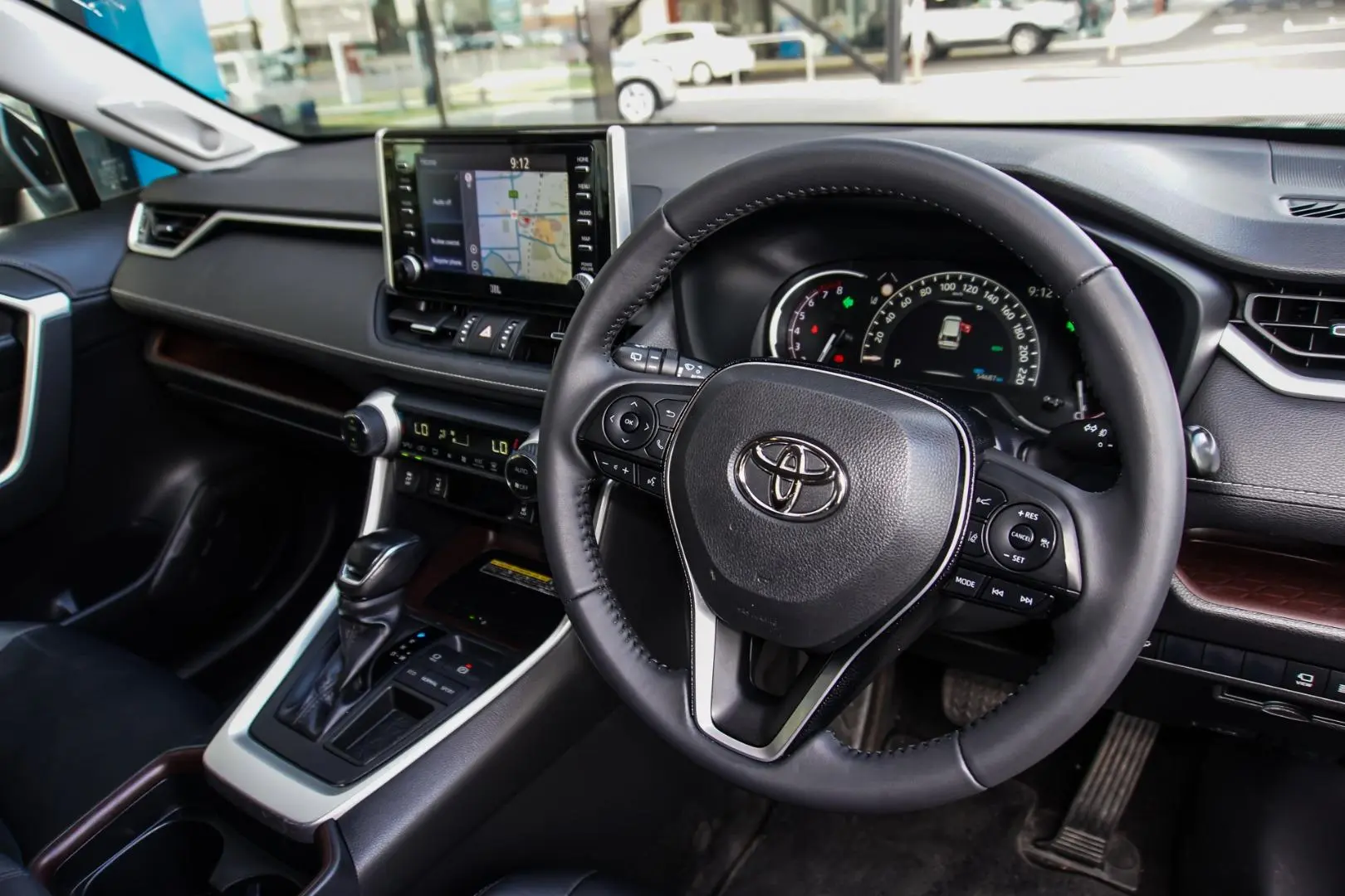 2020 Toyota Rav4 Gallery Image 6