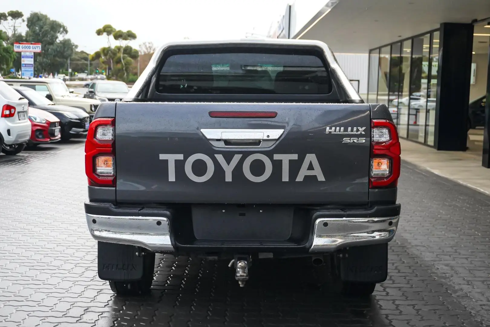 2021 Toyota Hilux Gallery Image 6