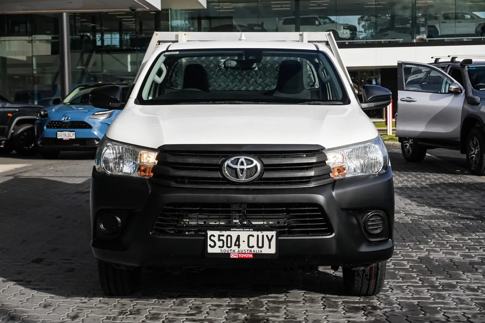 2023 Toyota Hilux Gallery Image 5