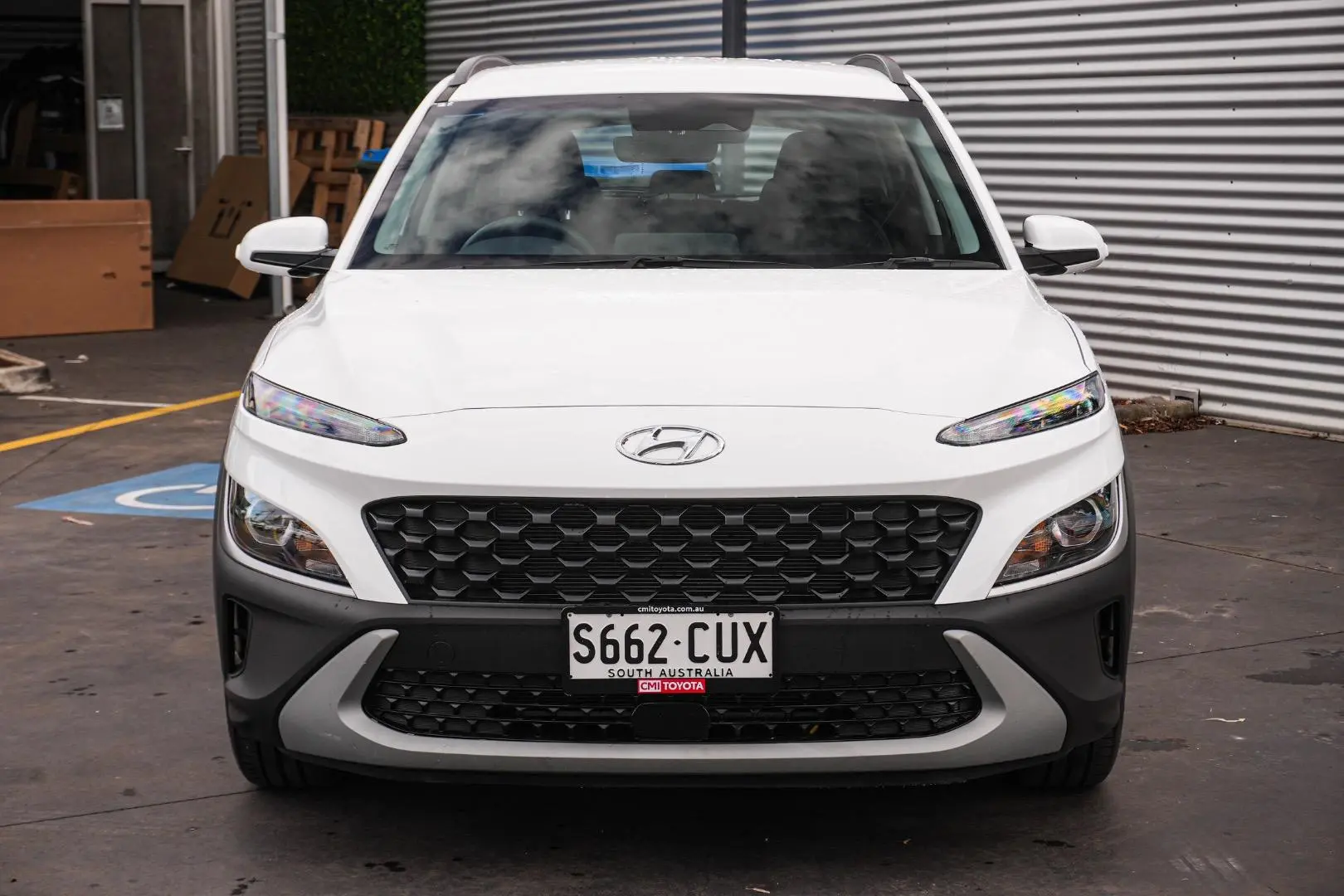 2023 Hyundai Kona Gallery Image 5