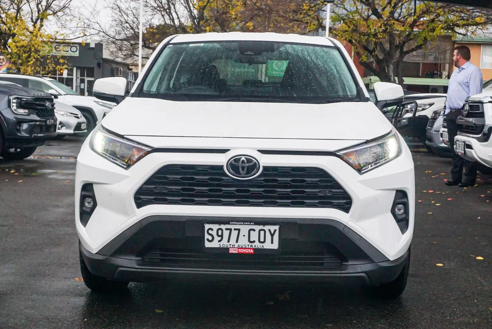 2022 Toyota RAV4 Gallery Image 5