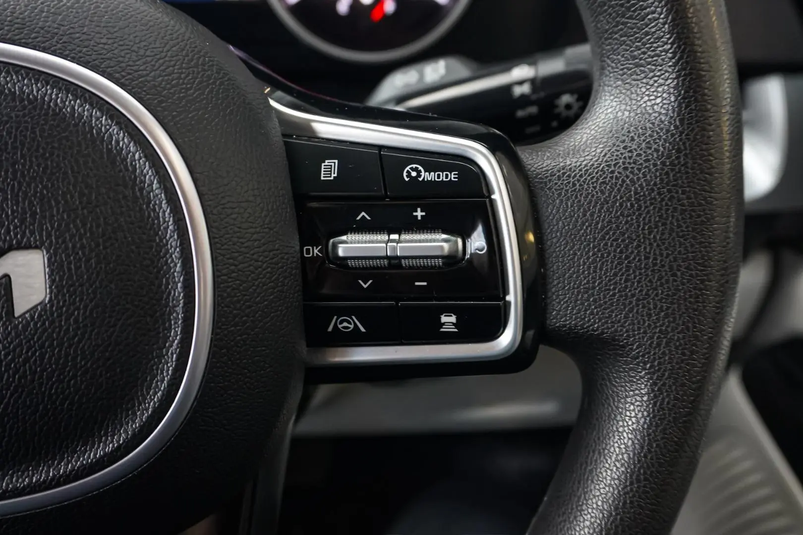 2022 Kia Carnival Gallery Image 21