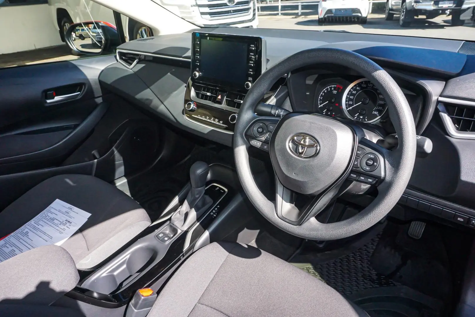 2019 Toyota Corolla Gallery Image 6