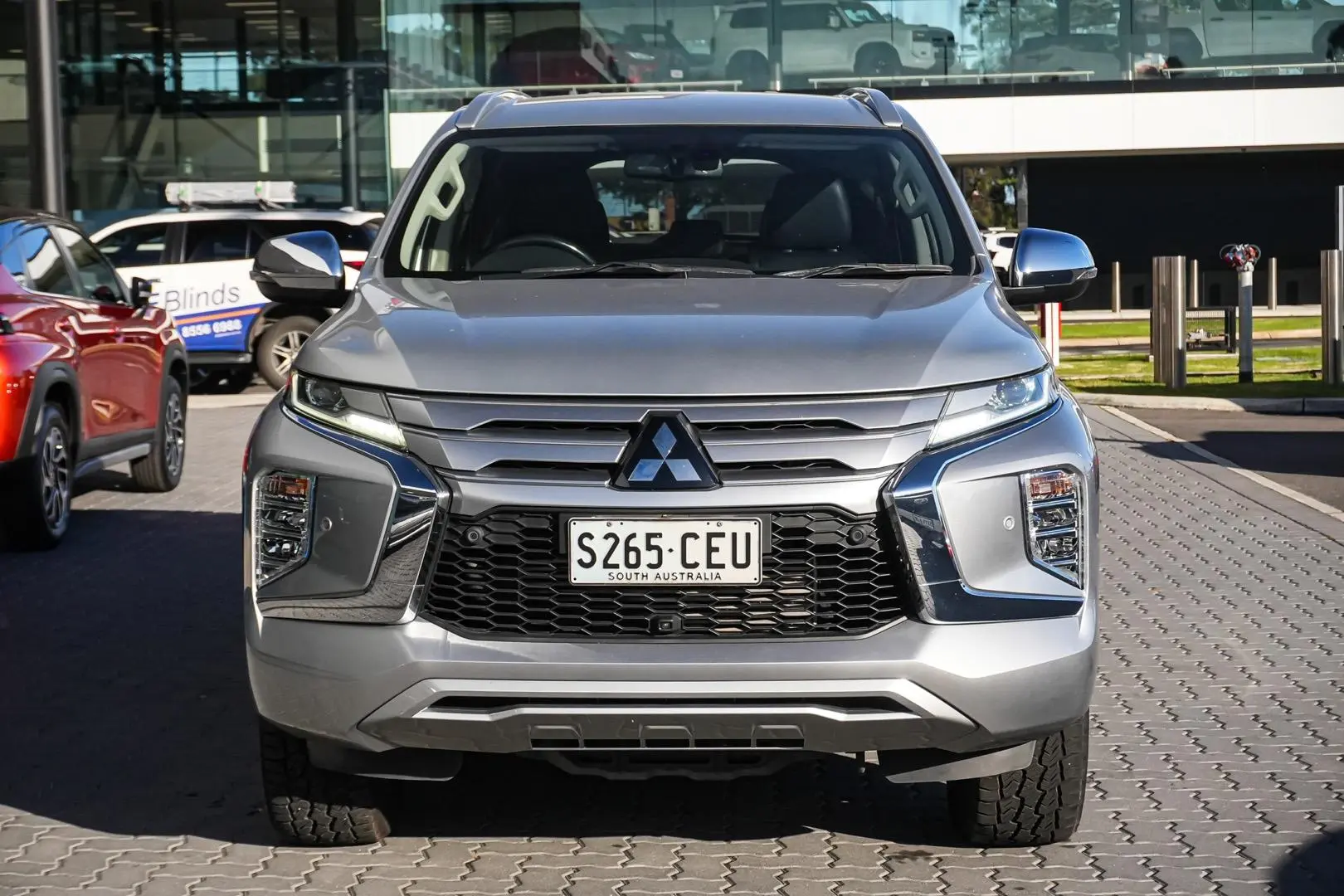 2020 Mitsubishi Pajero Sport Gallery Image 5