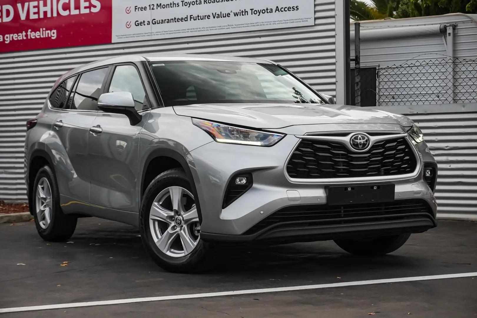 2024 Toyota Kluger Gallery Image 2