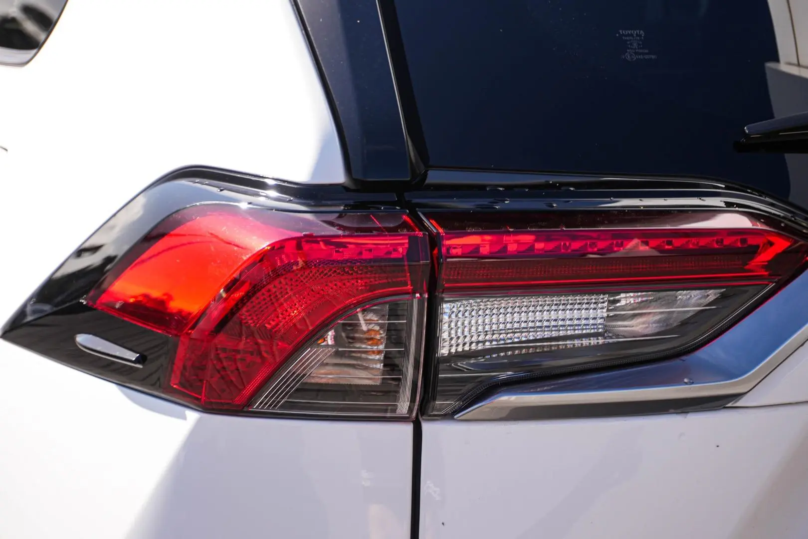 2023 Toyota RAV4 Gallery Image 13