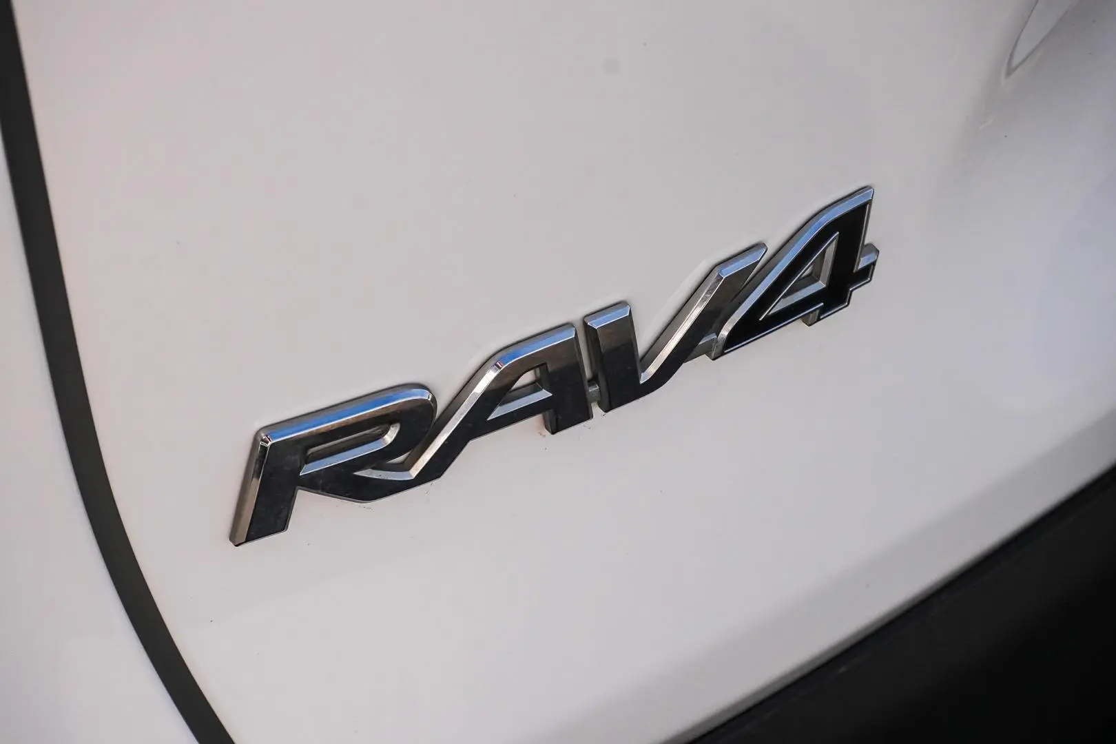 2022 Toyota RAV4 Gallery Image 15