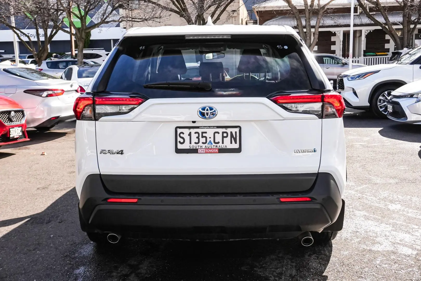 2022 Toyota RAV4 Gallery Image 6