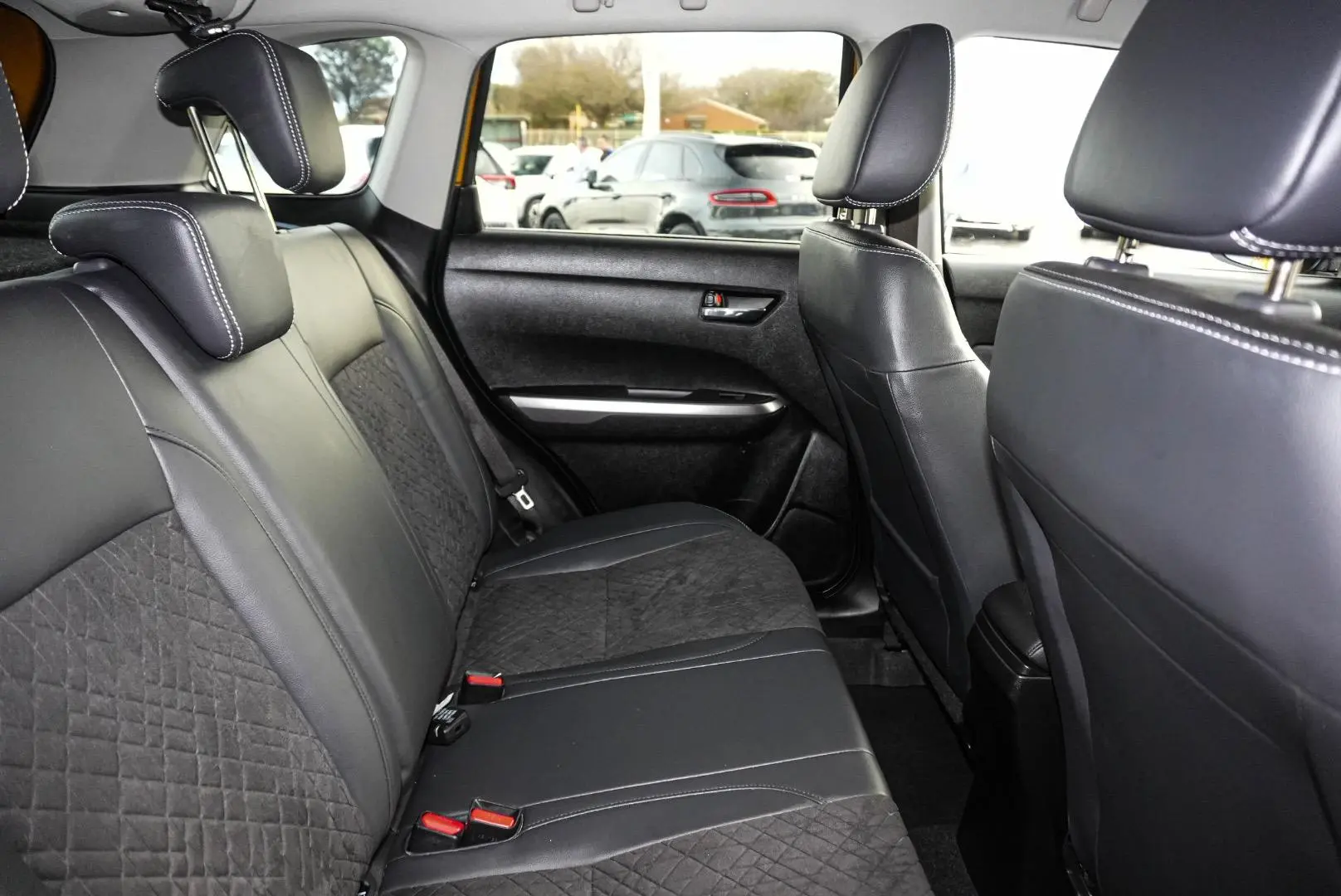 2023 Suzuki Vitara Gallery Image 9