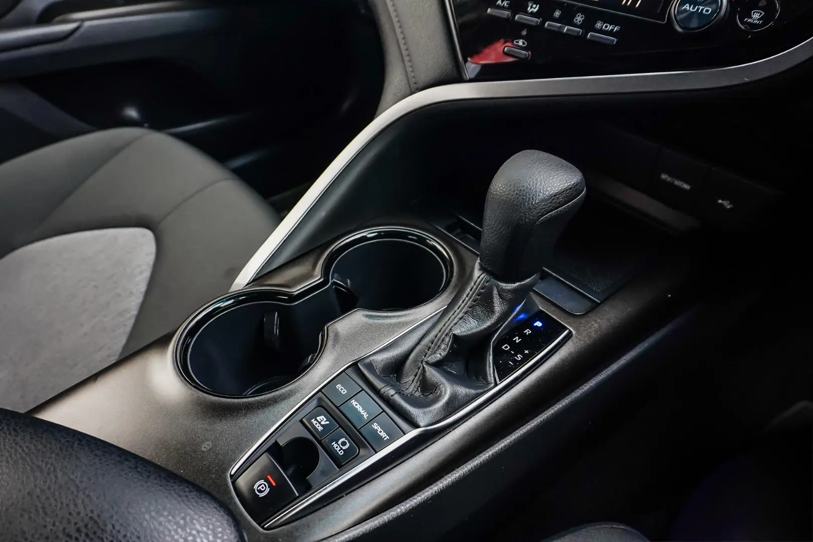 2023 Toyota Camry Gallery Image 18