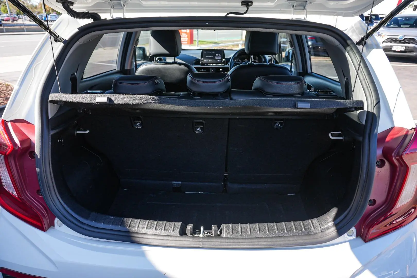 2020 Kia Picanto Gallery Image 11