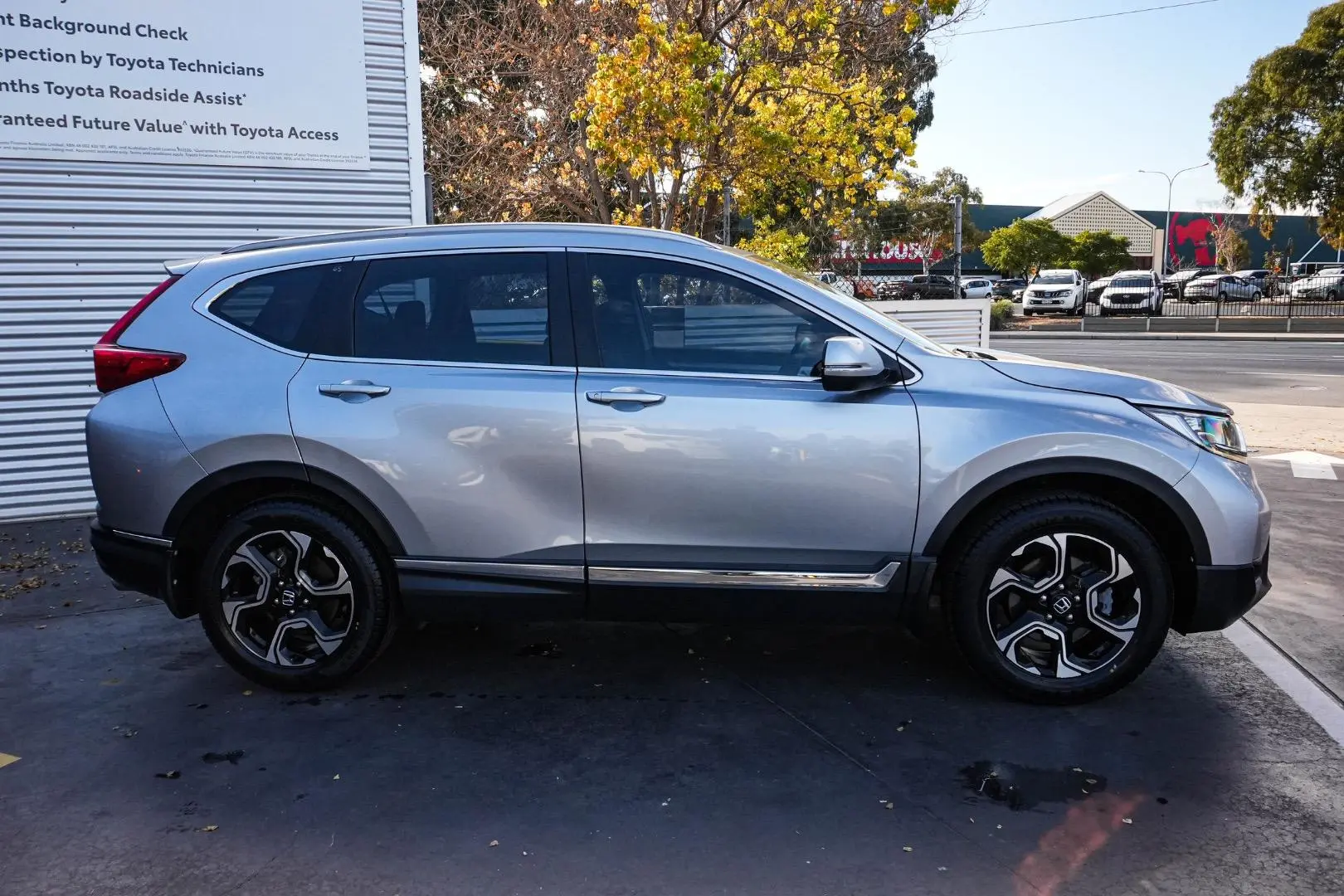 2018 Honda CR-V Gallery Image 4