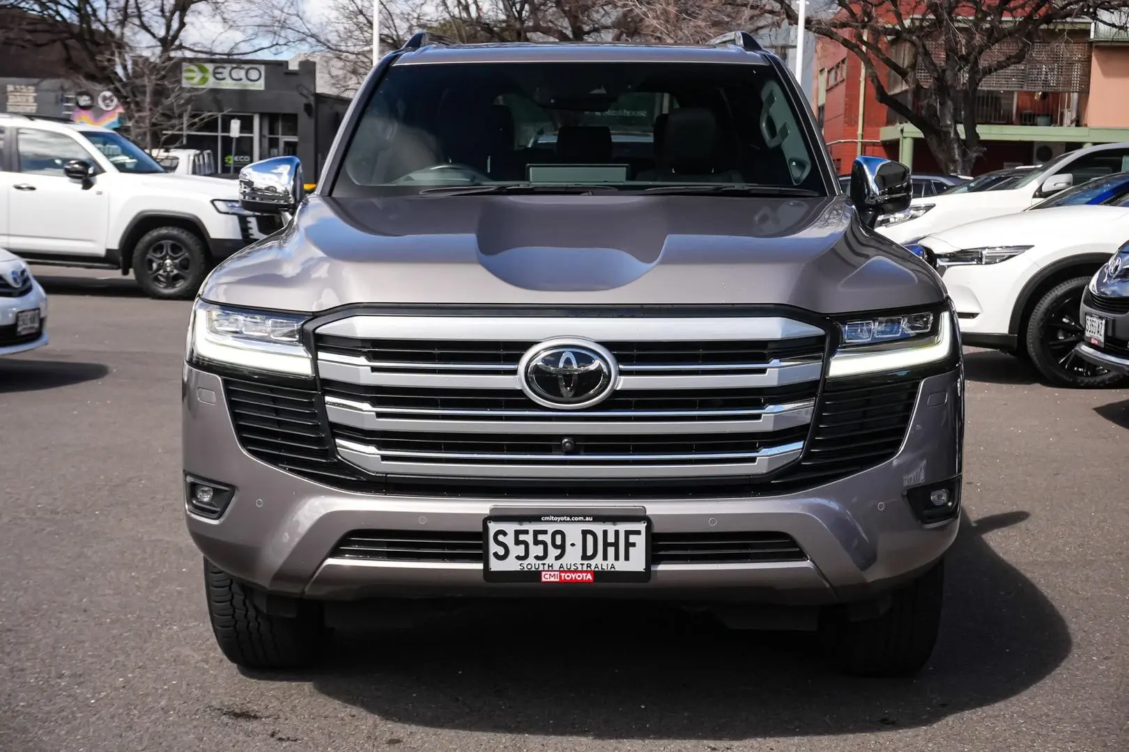 2022 Toyota Landcruiser Gallery Image 5