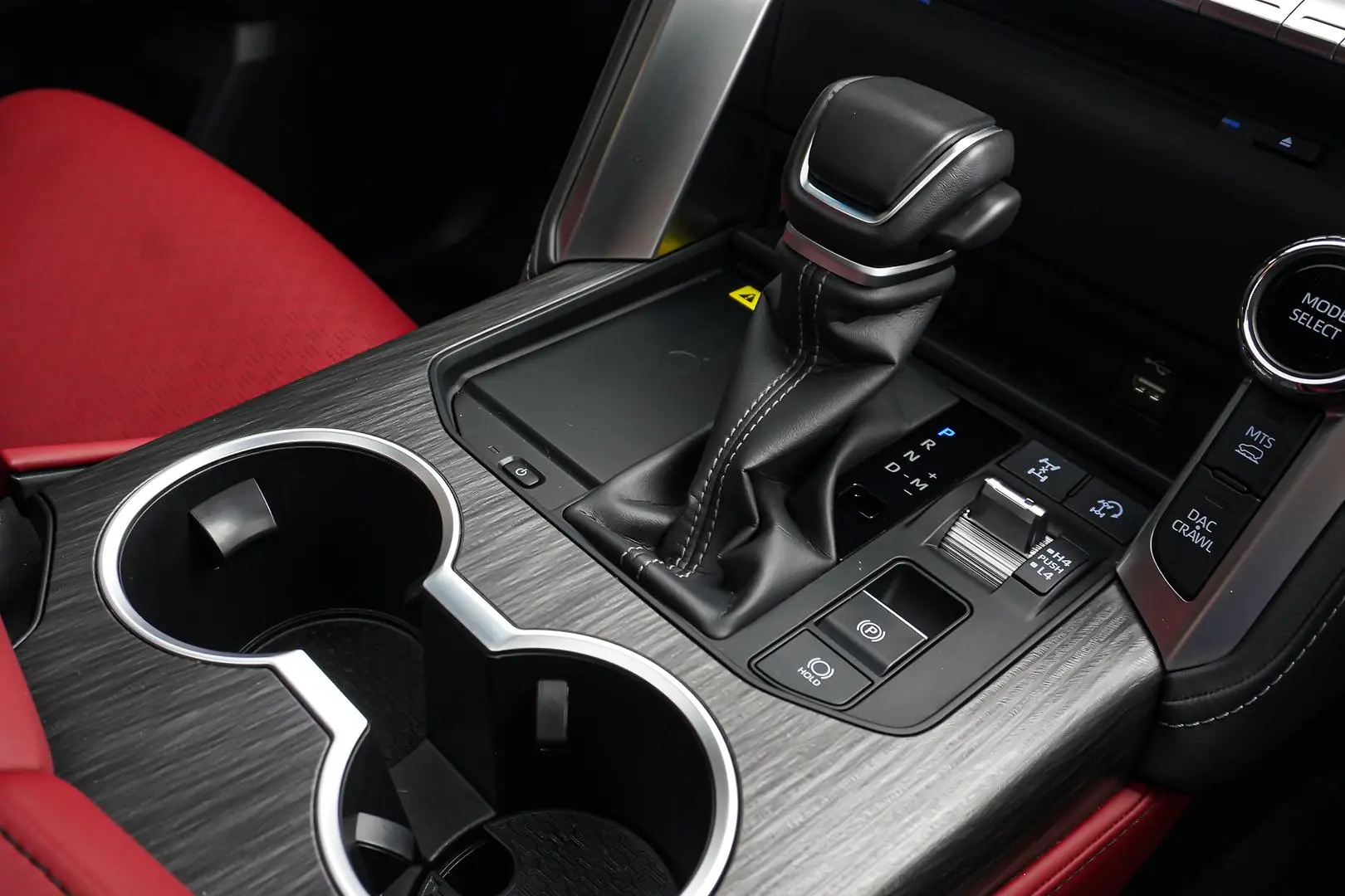 2024 Toyota Landcruiser Gallery Image 19