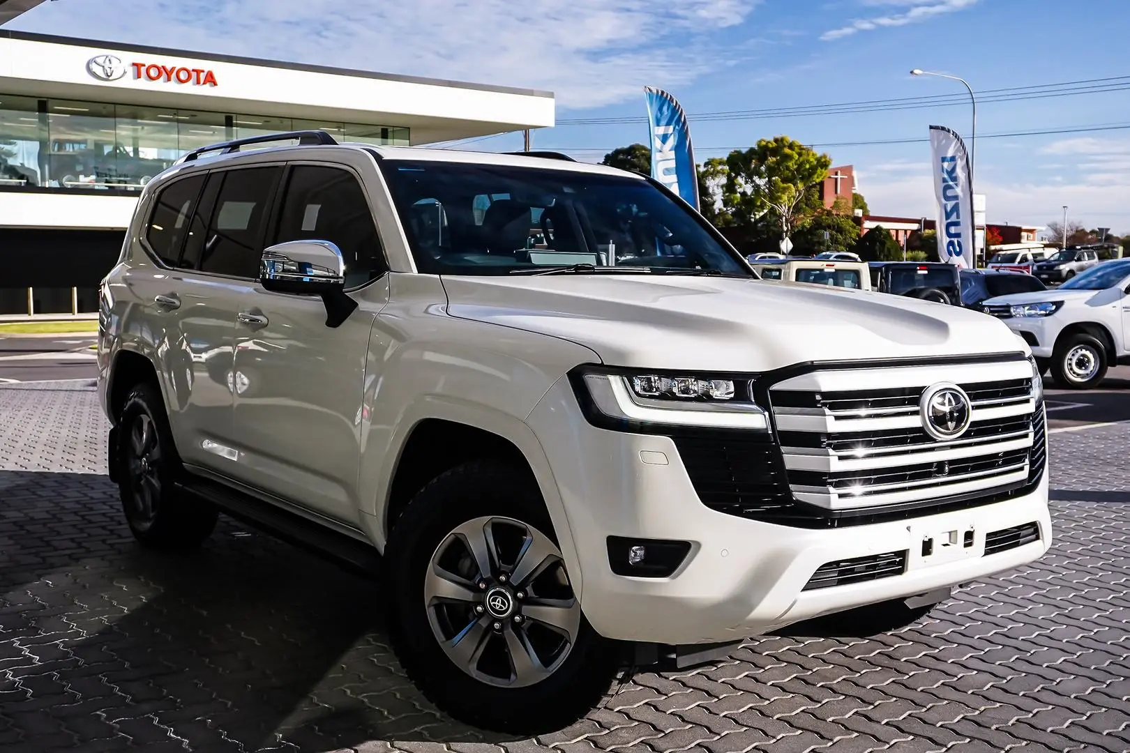 2022 Toyota Landcruiser Gallery Image 1