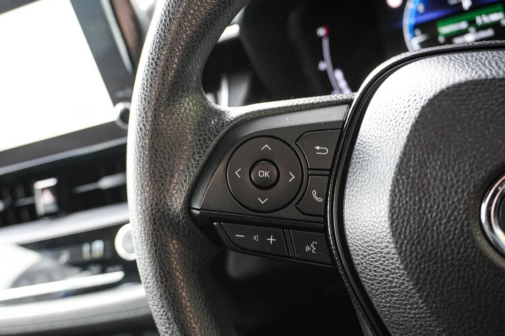 2023 Toyota Corolla Cross Gallery Image 19