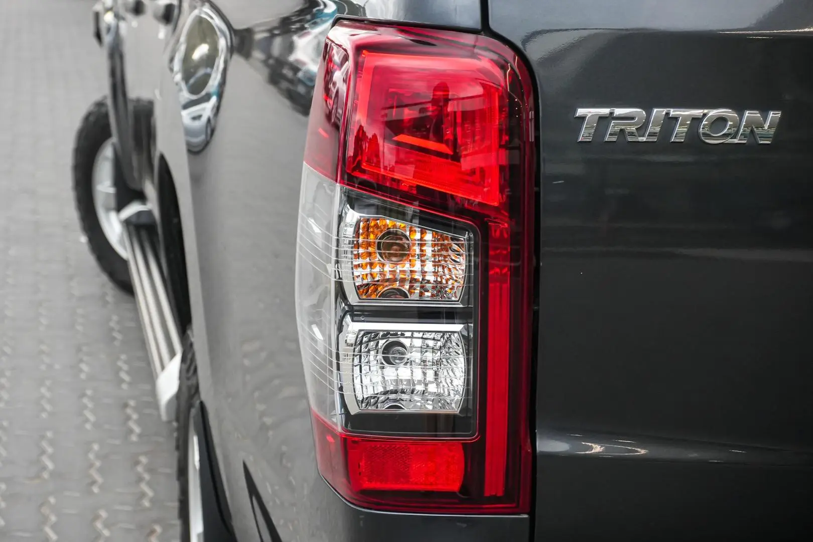 2019 Mitsubishi Triton Gallery Image 15