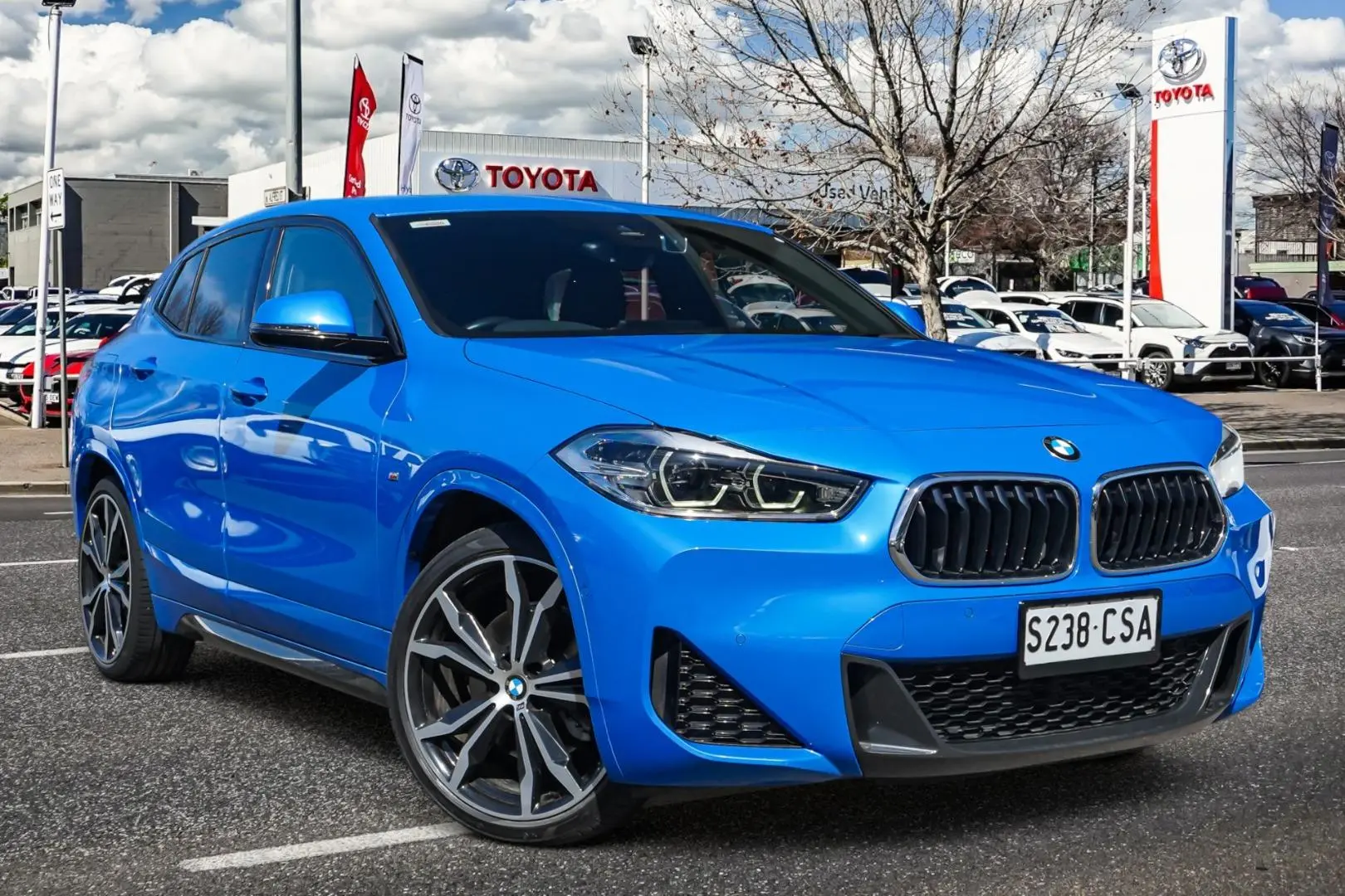 2022 BMW X2 Gallery Image 1