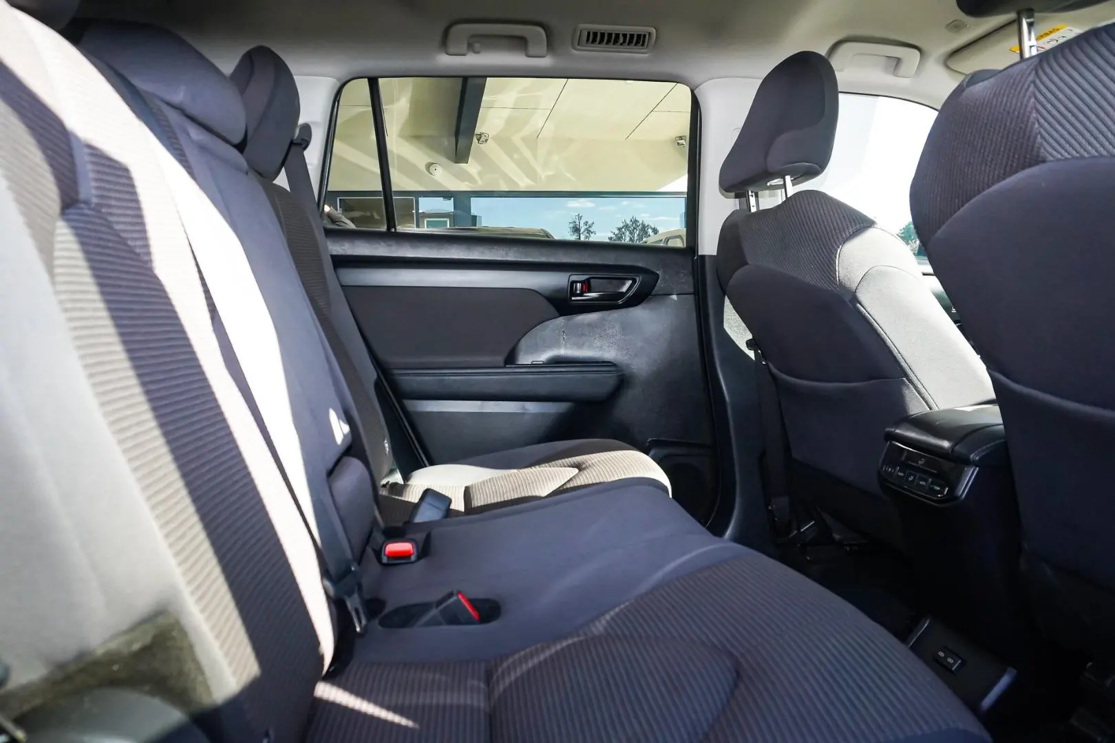 2024 Toyota Kluger Gallery Image 7