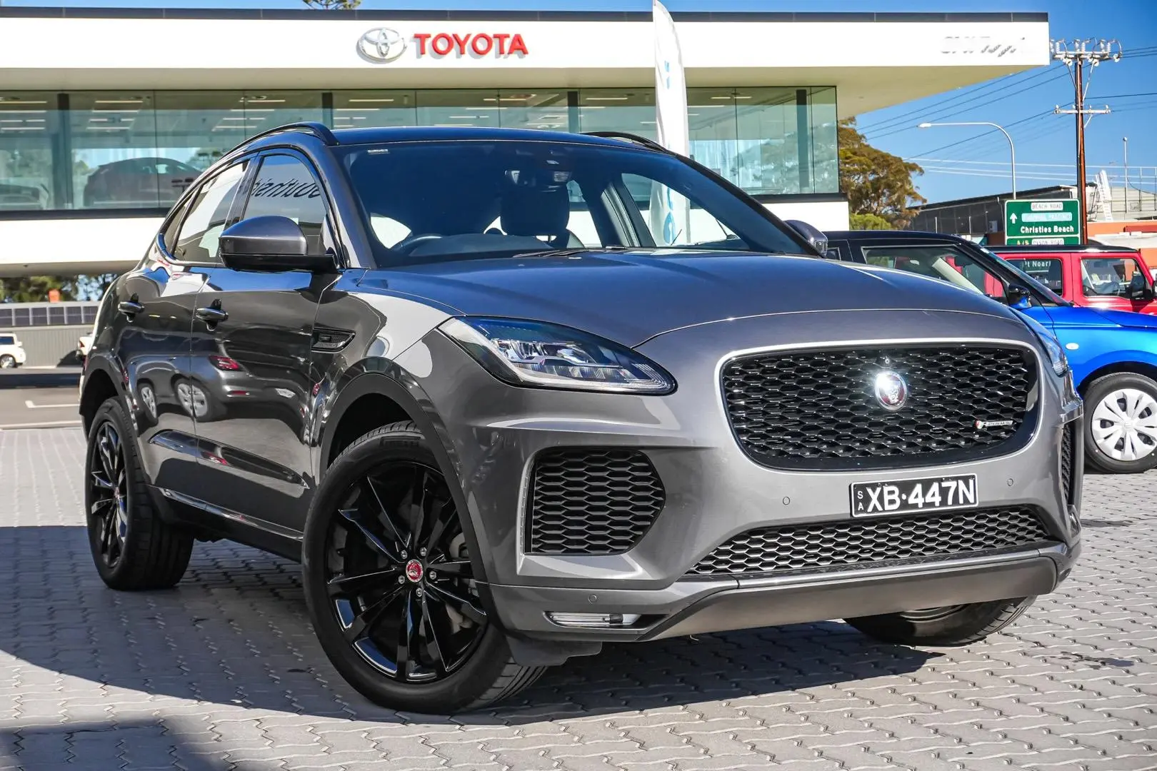 2020 Jaguar E-PACE Gallery Image 2
