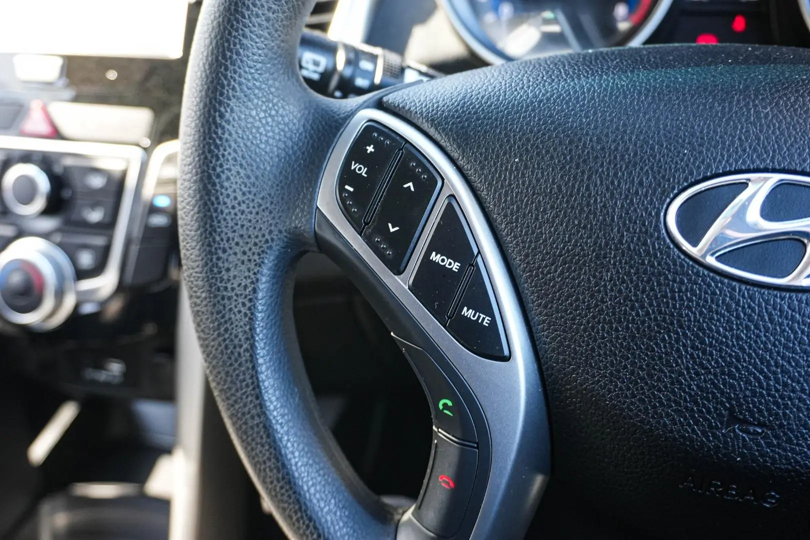 2016 Hyundai i30 Gallery Image 19