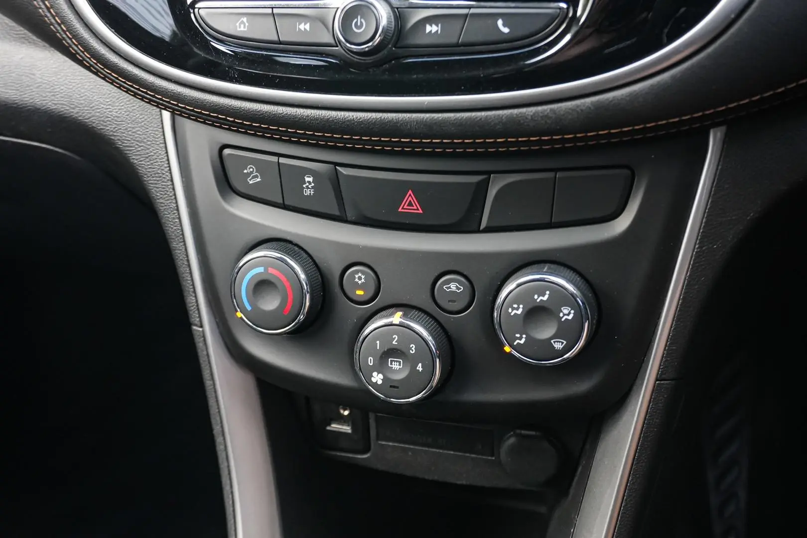 2017 Holden Trax Gallery Image 22