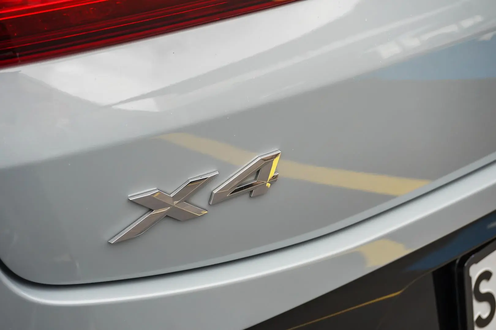 2022 BMW X4 Gallery Image 14