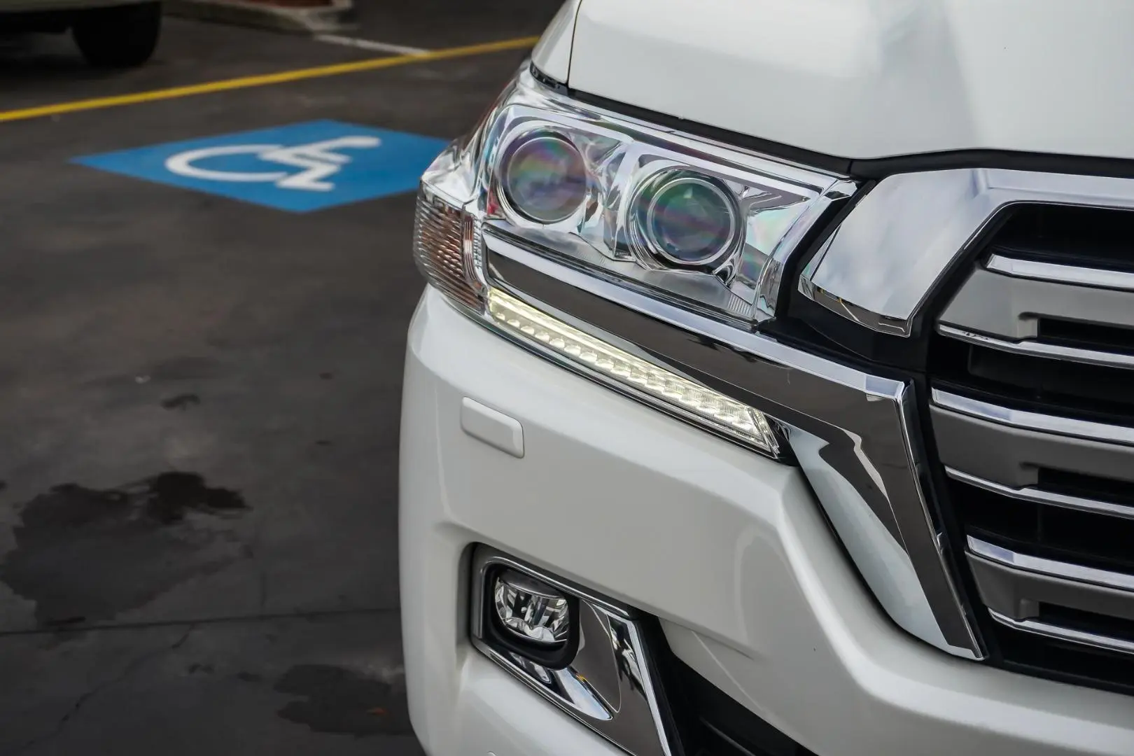 2021 Toyota Landcruiser Gallery Image 14