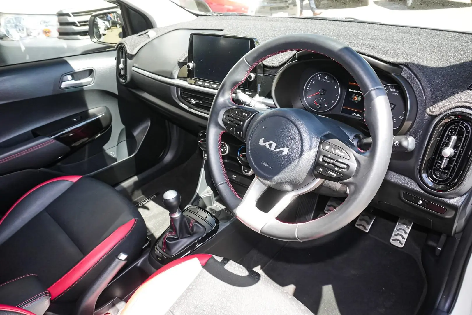 2022 Kia Picanto Gallery Image 7