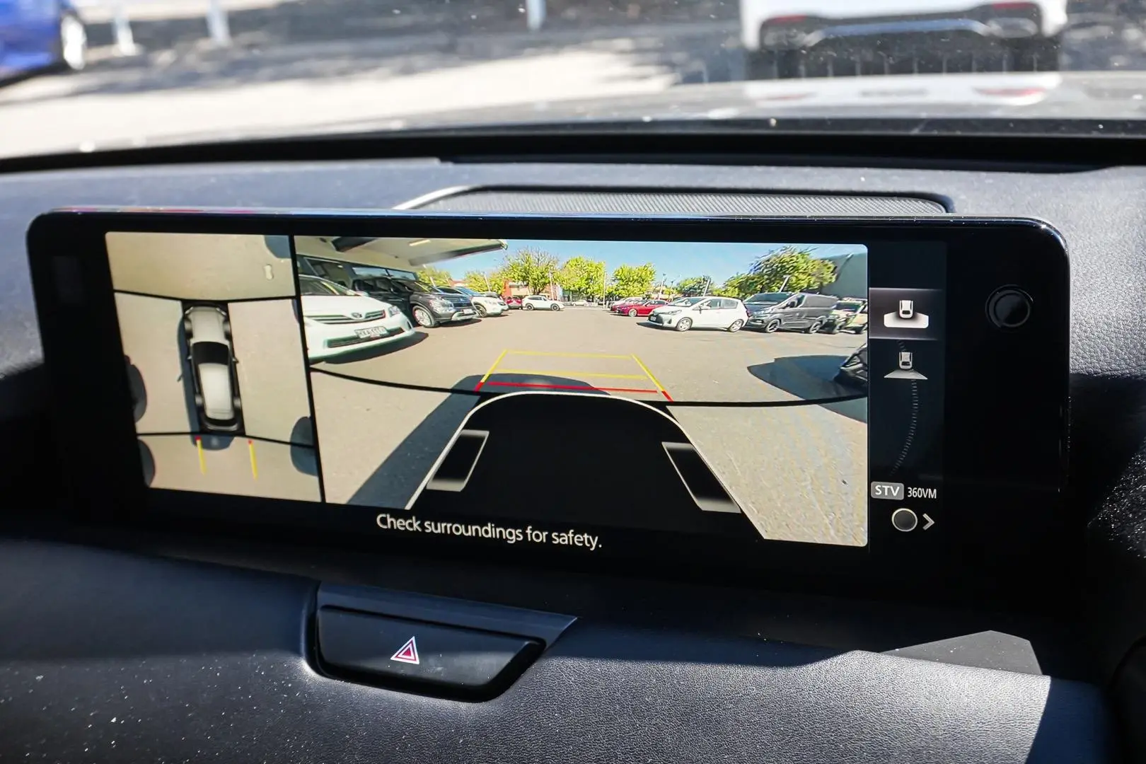 2023 Mazda CX-60 Gallery Image 24