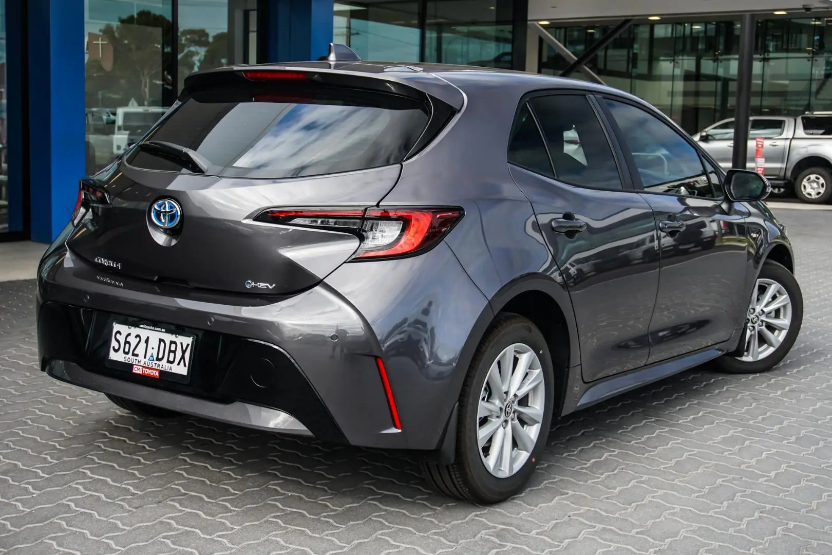 2024 Toyota Corolla Gallery Image 2