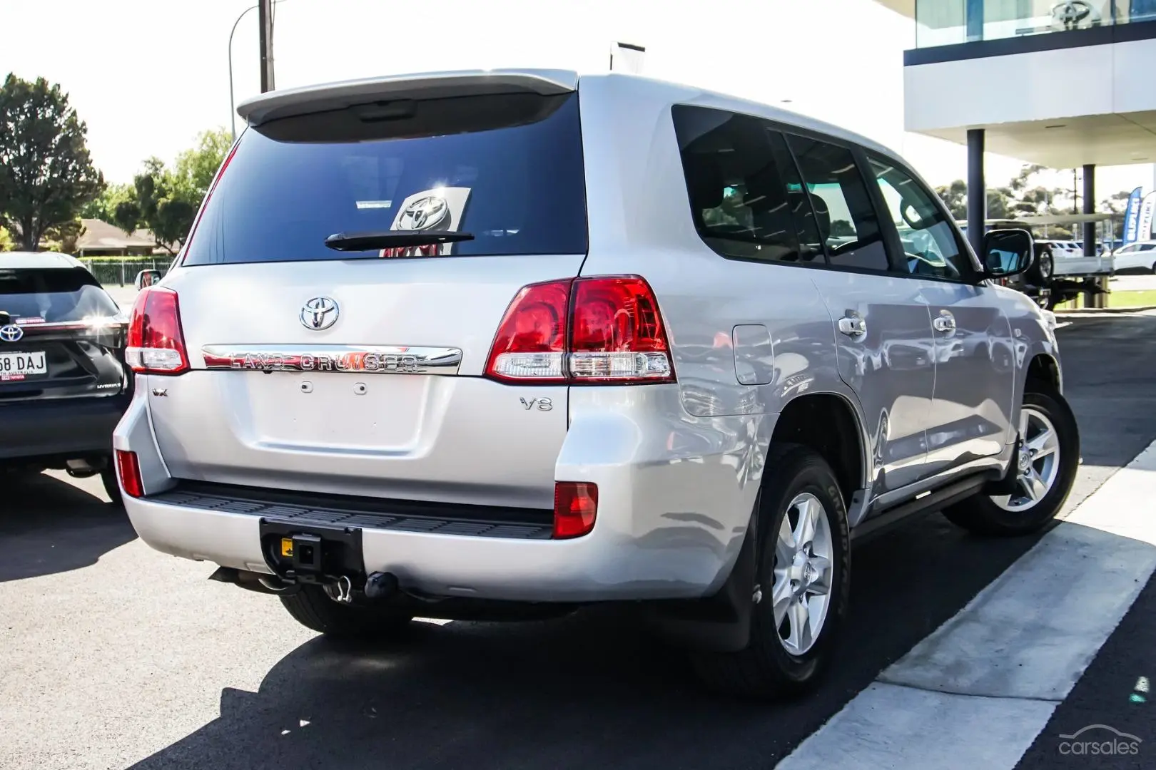 2010 Toyota Landcruiser Image 2