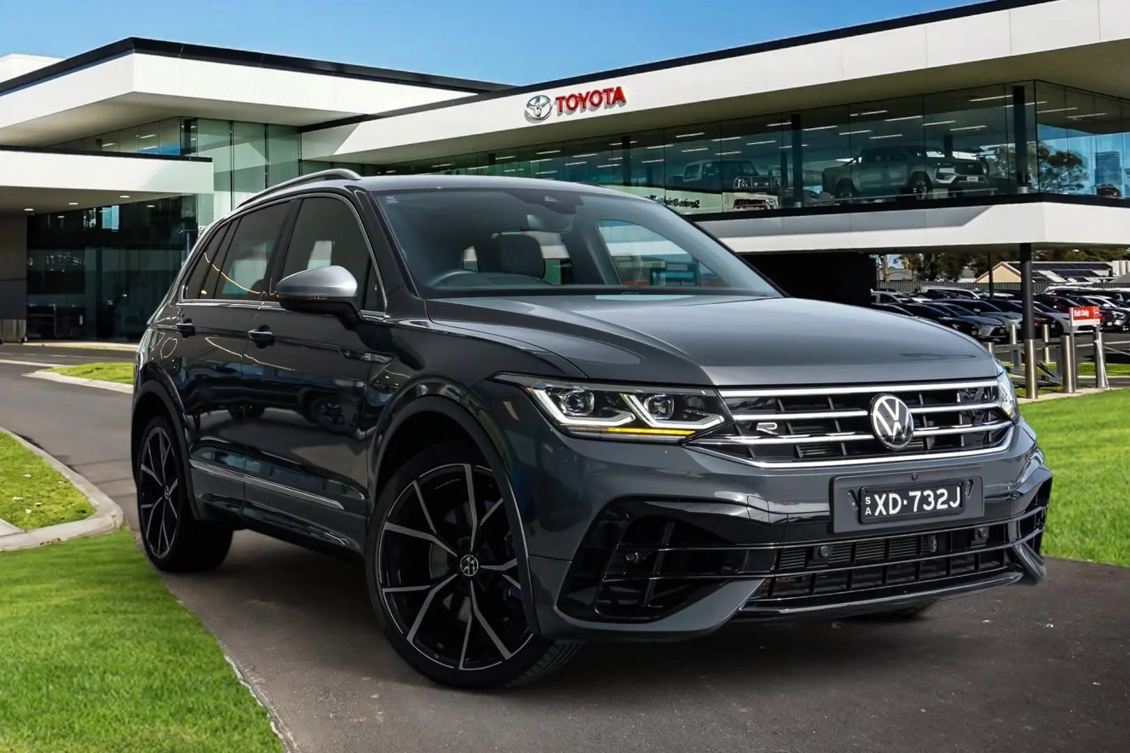 2023 Volkswagen Tiguan Image