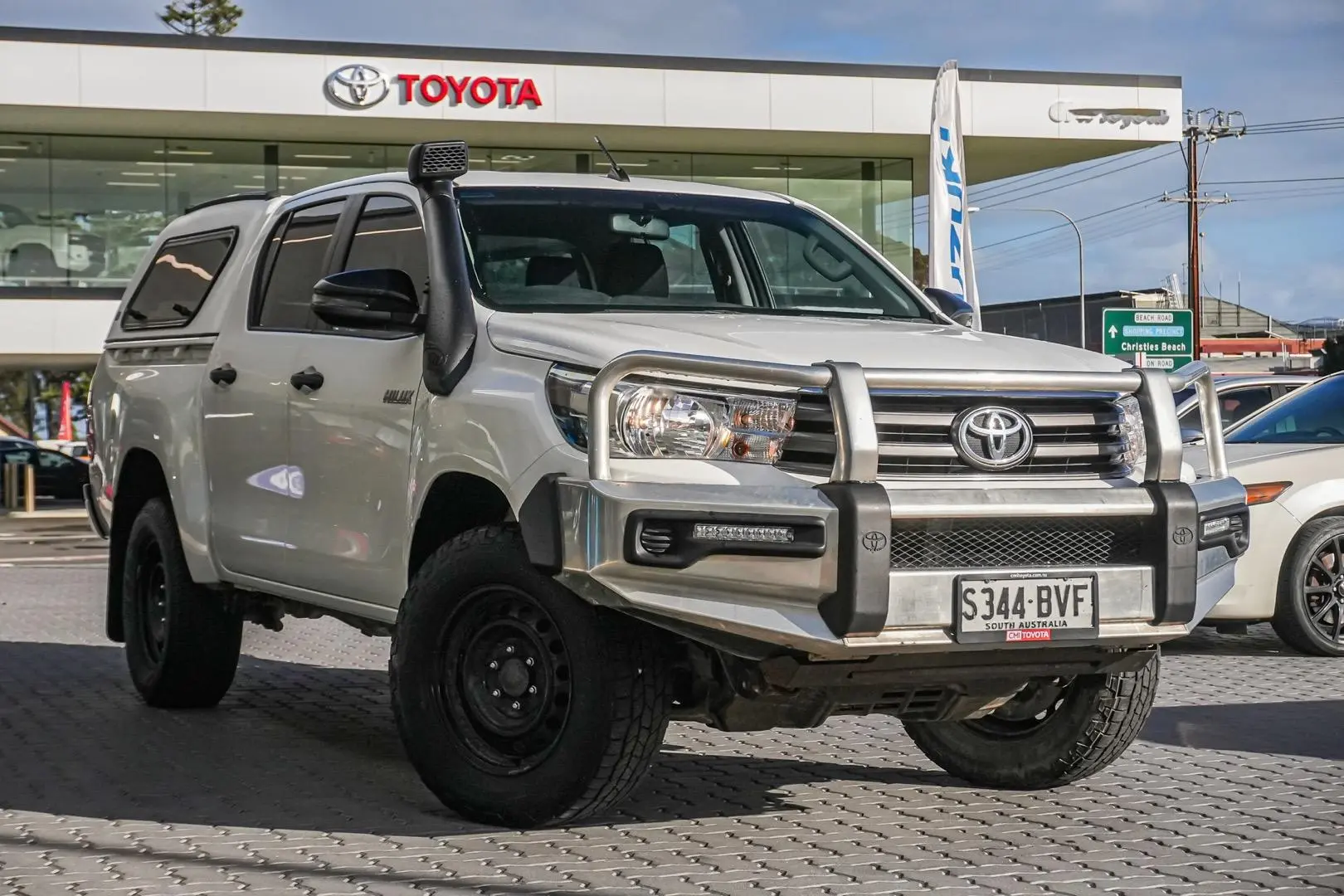 2018 Toyota Hilux Gallery Image 2