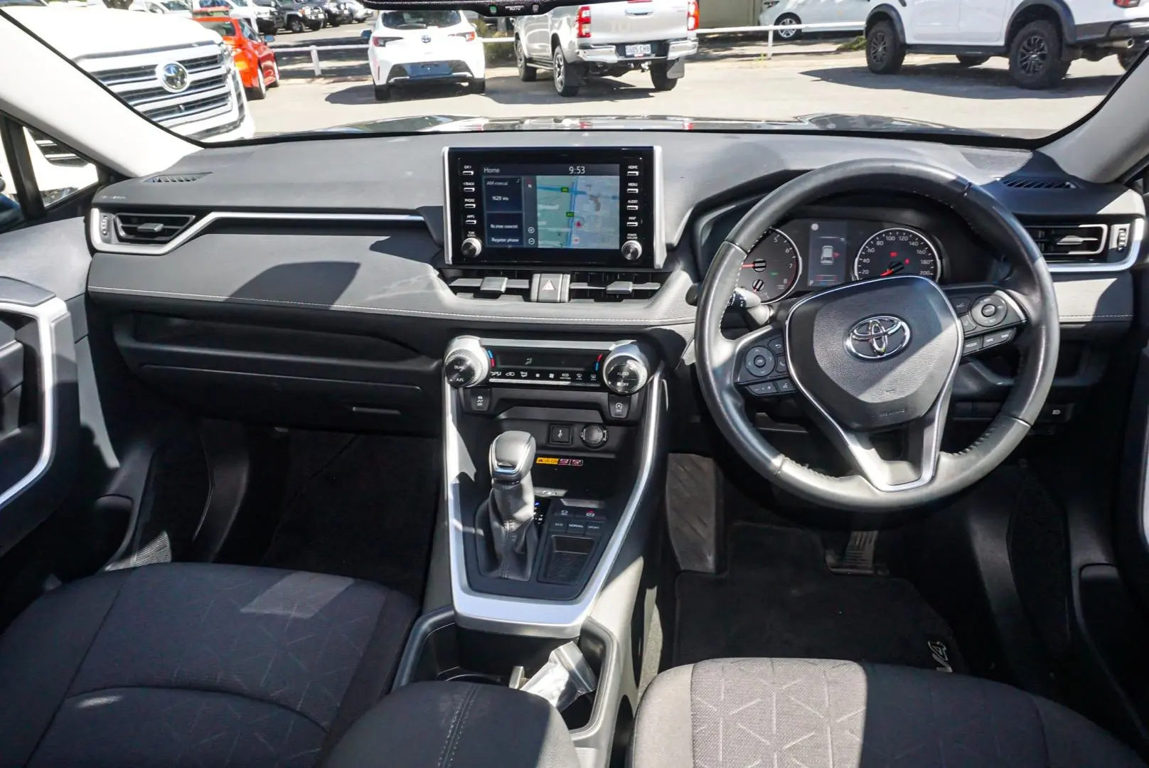 2022 Toyota Rav4 Gallery Image 8