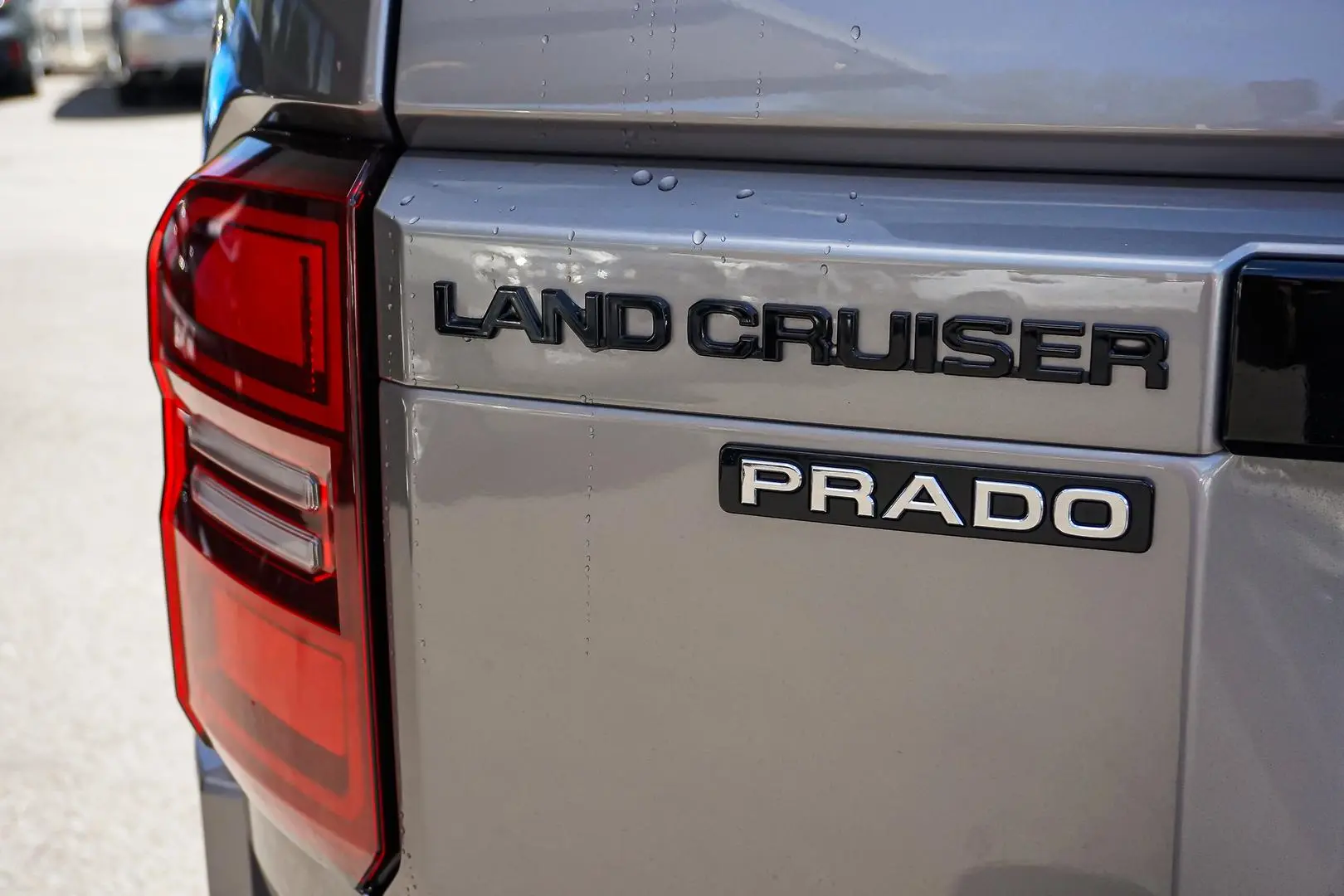 2026 Toyota Landcruiser Prado Gallery Image 16