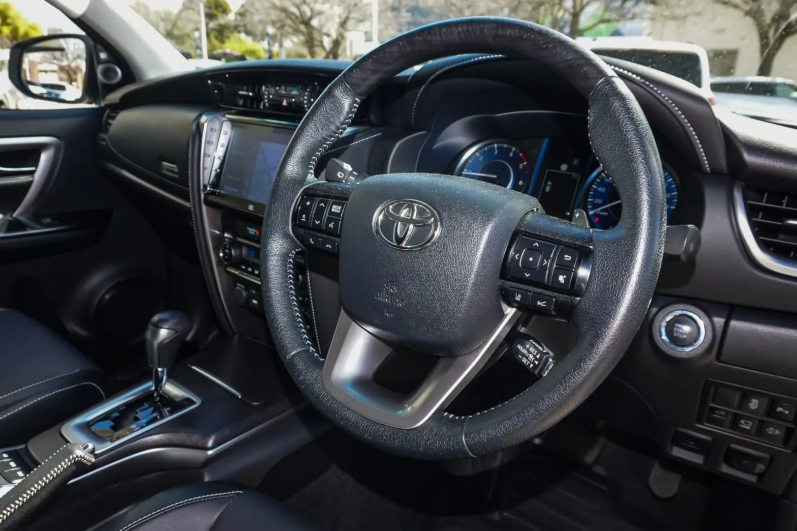 2021 Toyota Fortuner Gallery Image 7