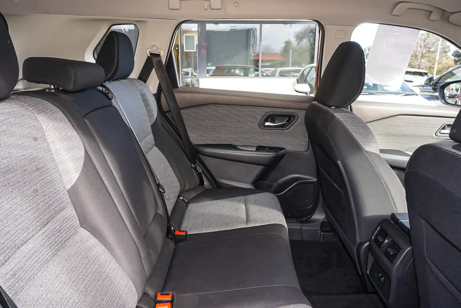 2022 Nissan X-TRAIL Gallery Image 13