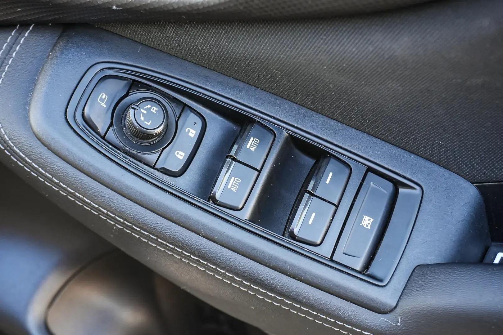 2020 Subaru Forester Gallery Image 17