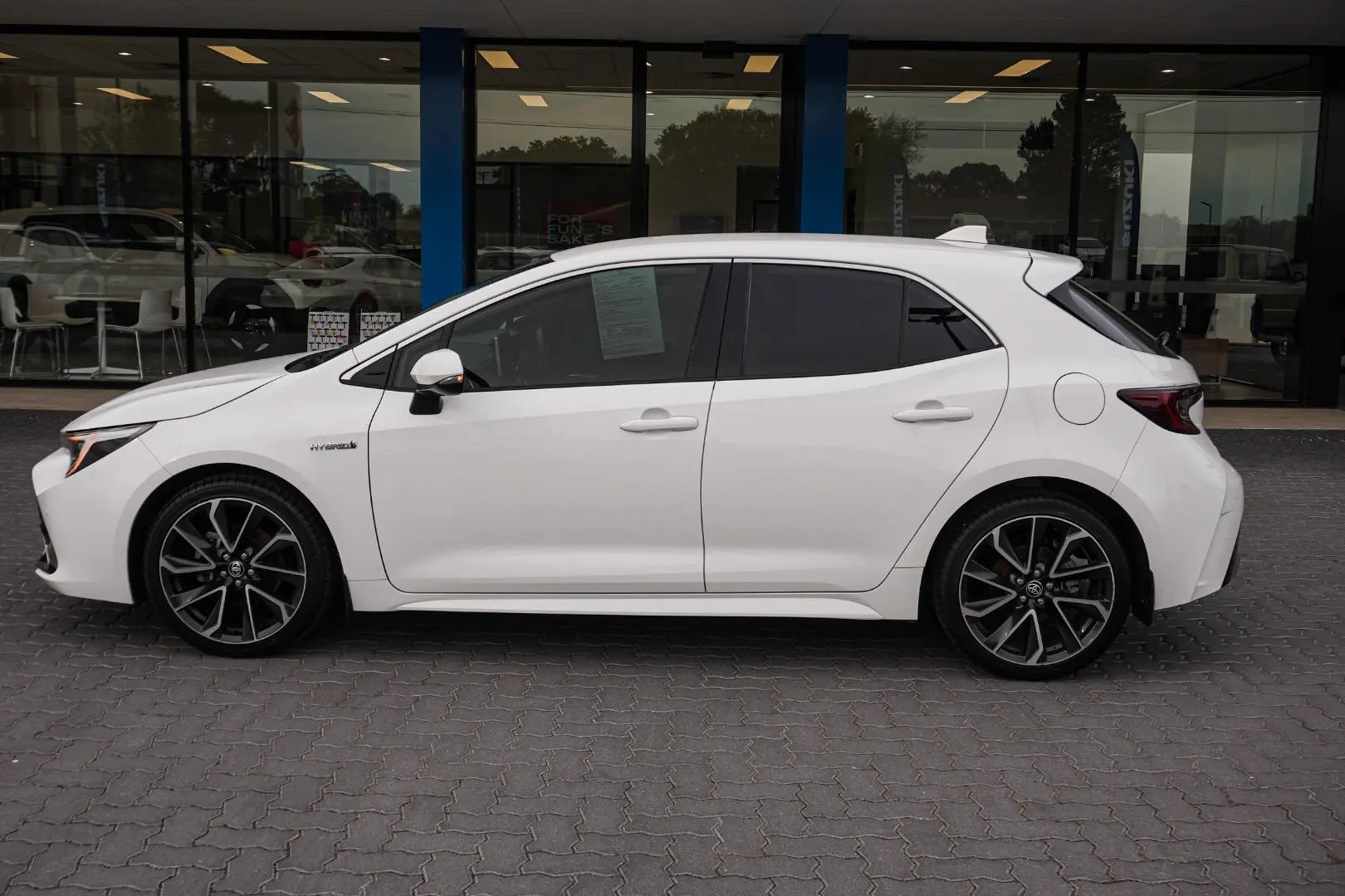 2023 Toyota Corolla Gallery Image 4