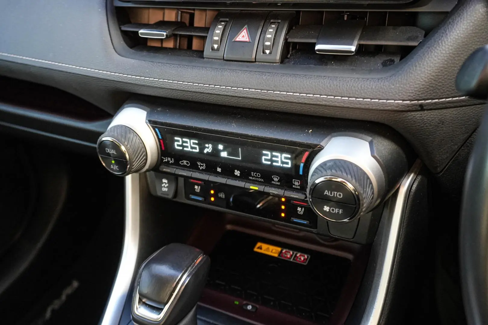 2023 Toyota RAV4 Gallery Image 24