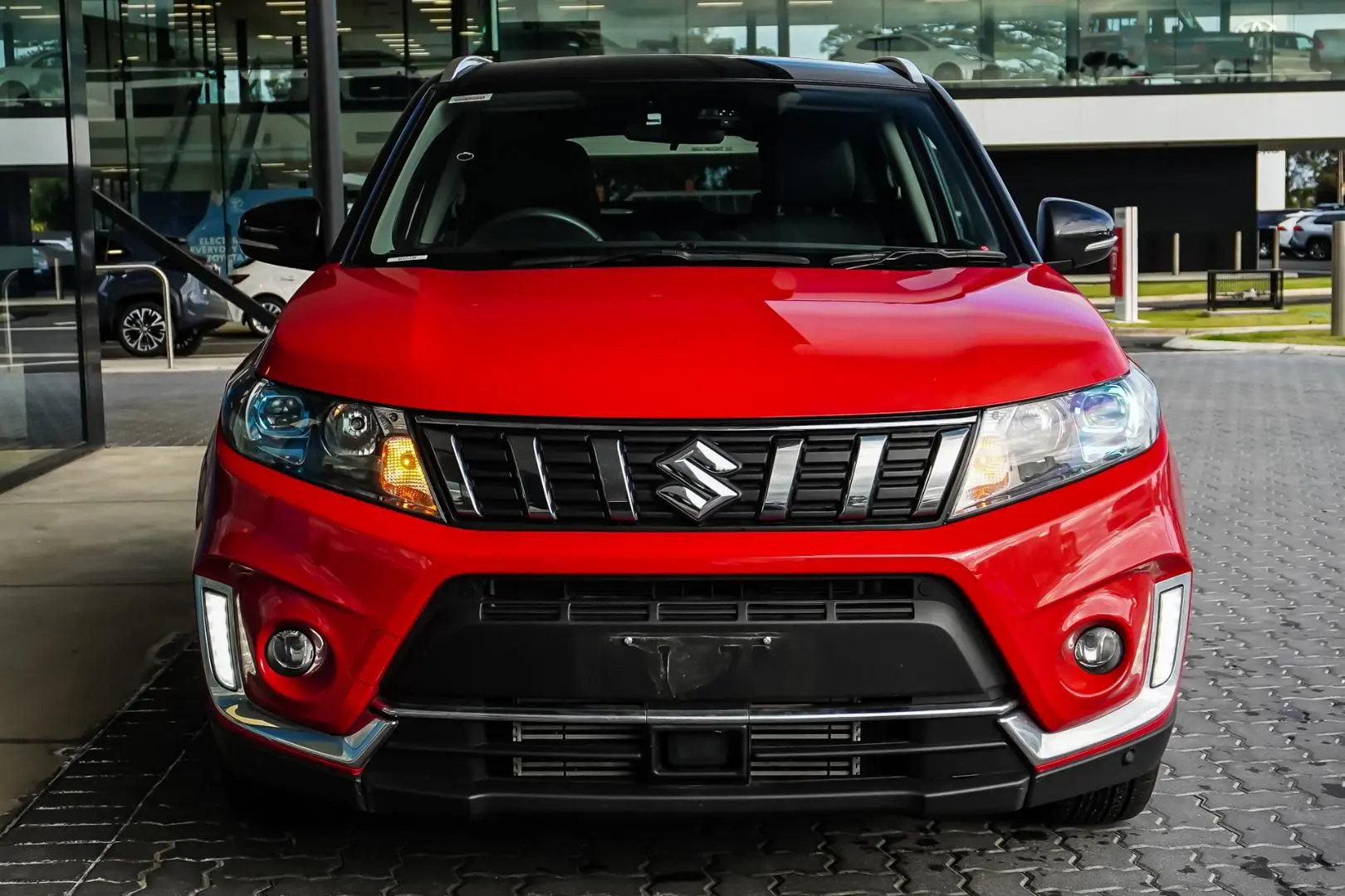 2023 Suzuki Vitara Gallery Image 5