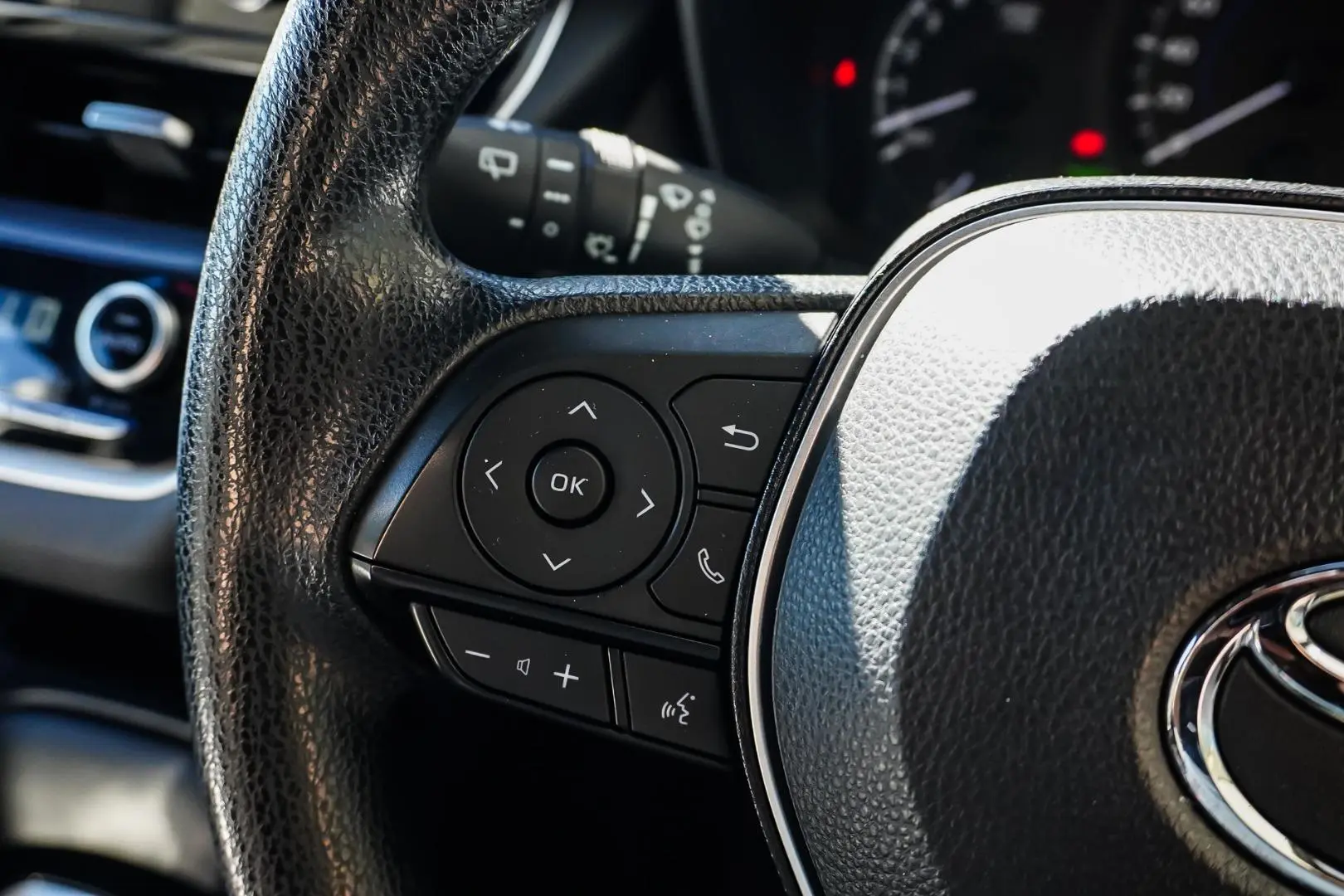 2020 Toyota Corolla Gallery Image 19