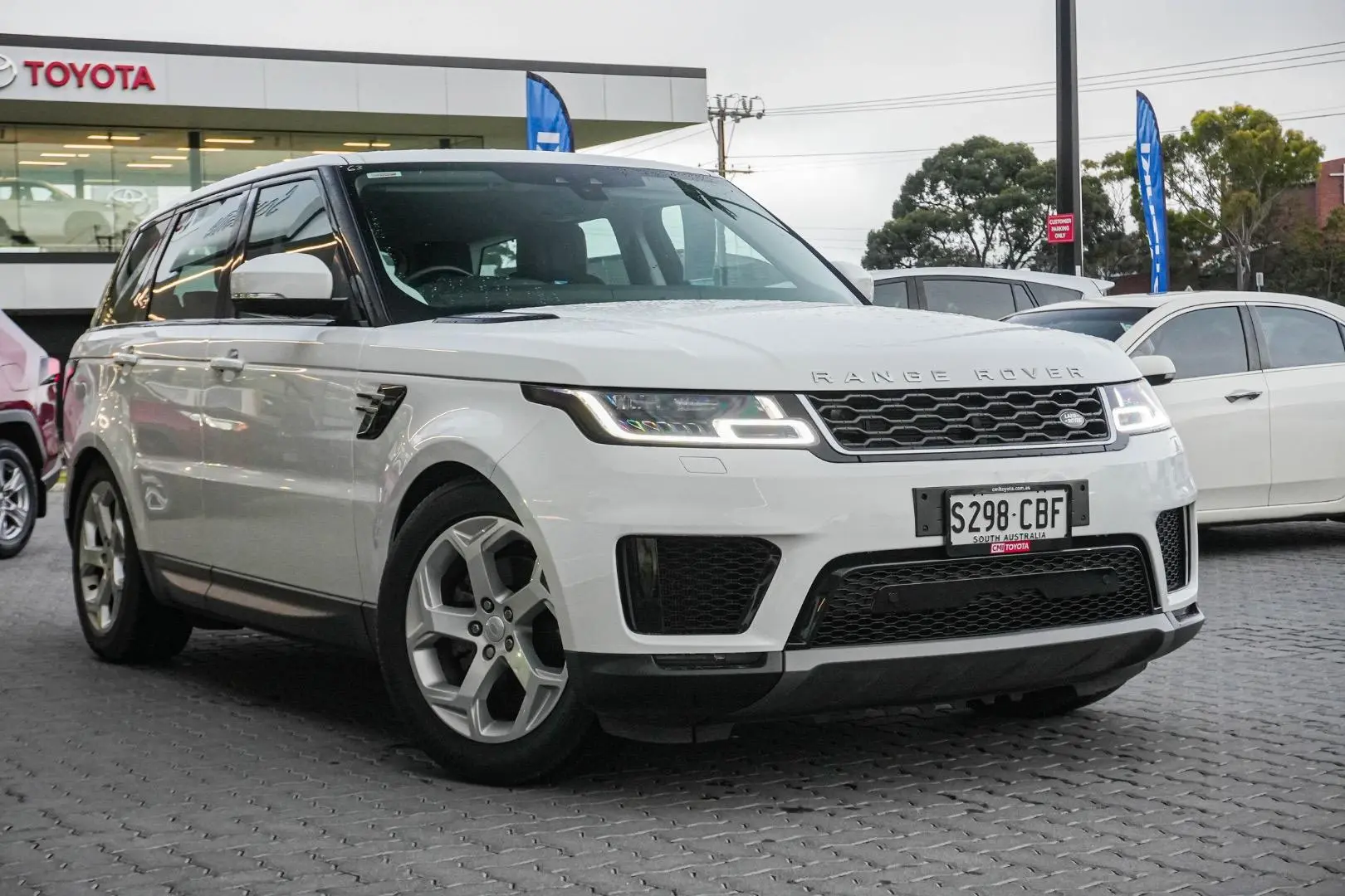 2019 Land Rover Range Rover Sport Gallery Image 2