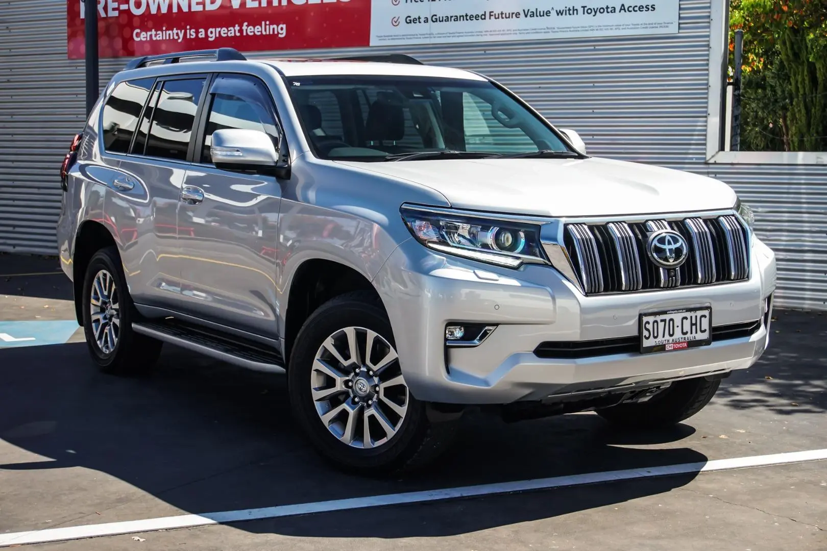 2021 Toyota Landcruiser Prado Gallery Image 1