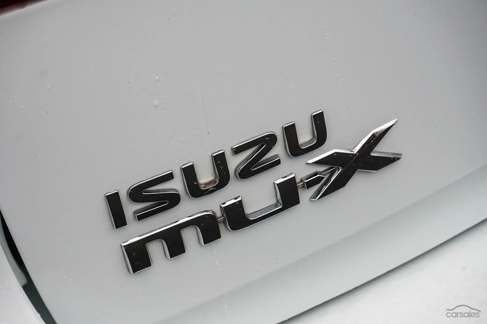 2021 Isuzu MU-X Image 14