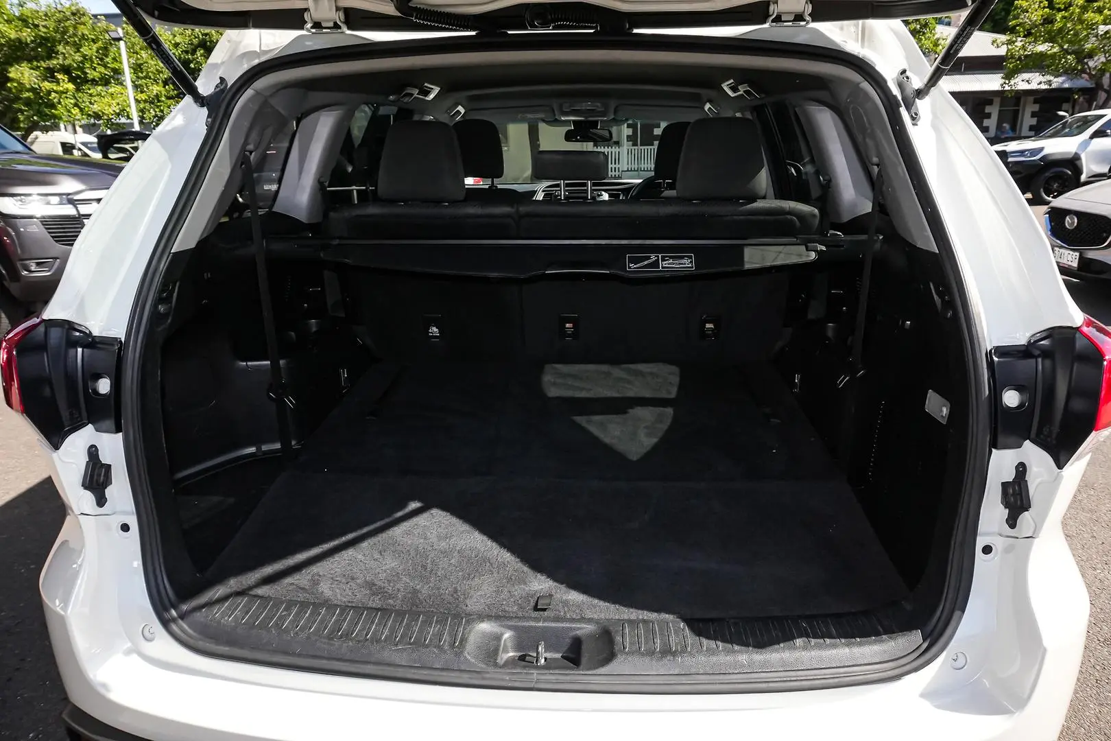 2019 Toyota Kluger Gallery Image 11