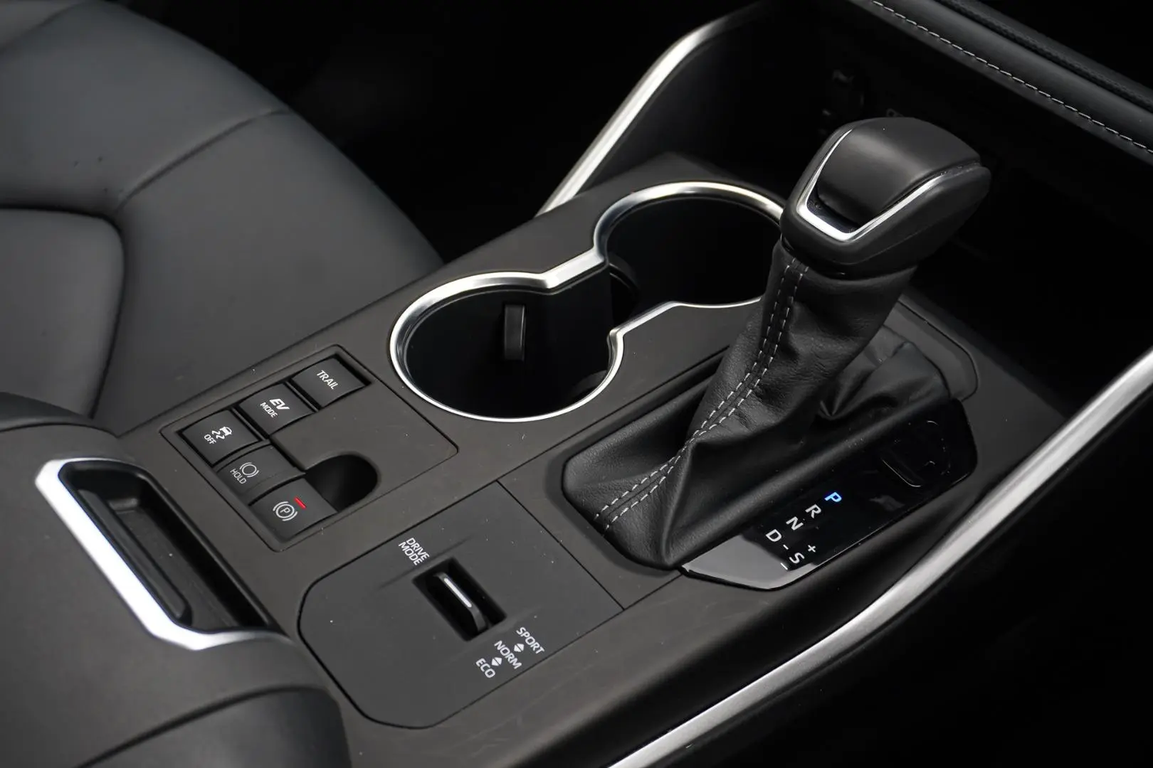 2025 Toyota Kluger Gallery Image 17